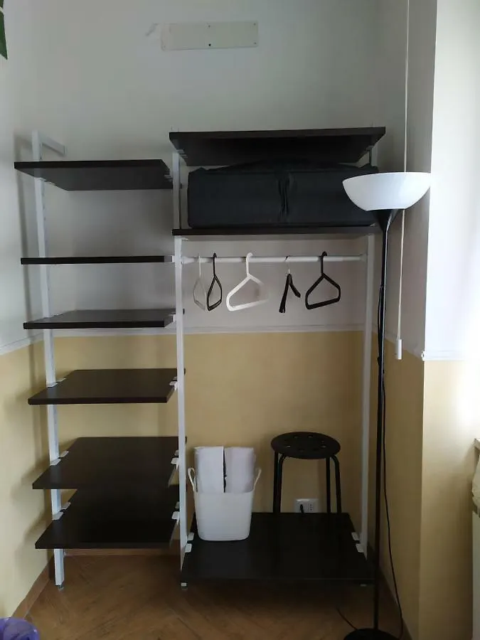 Casa Celeste Rome 2*,