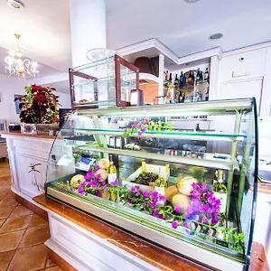 https://hotel-il-faro-di-molara.in-sardinia.net