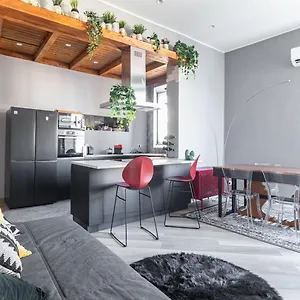 Nico's House Center Apartment