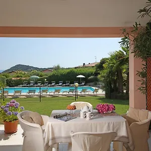 Appartement Corte Degli Olivi Manerba del Garda